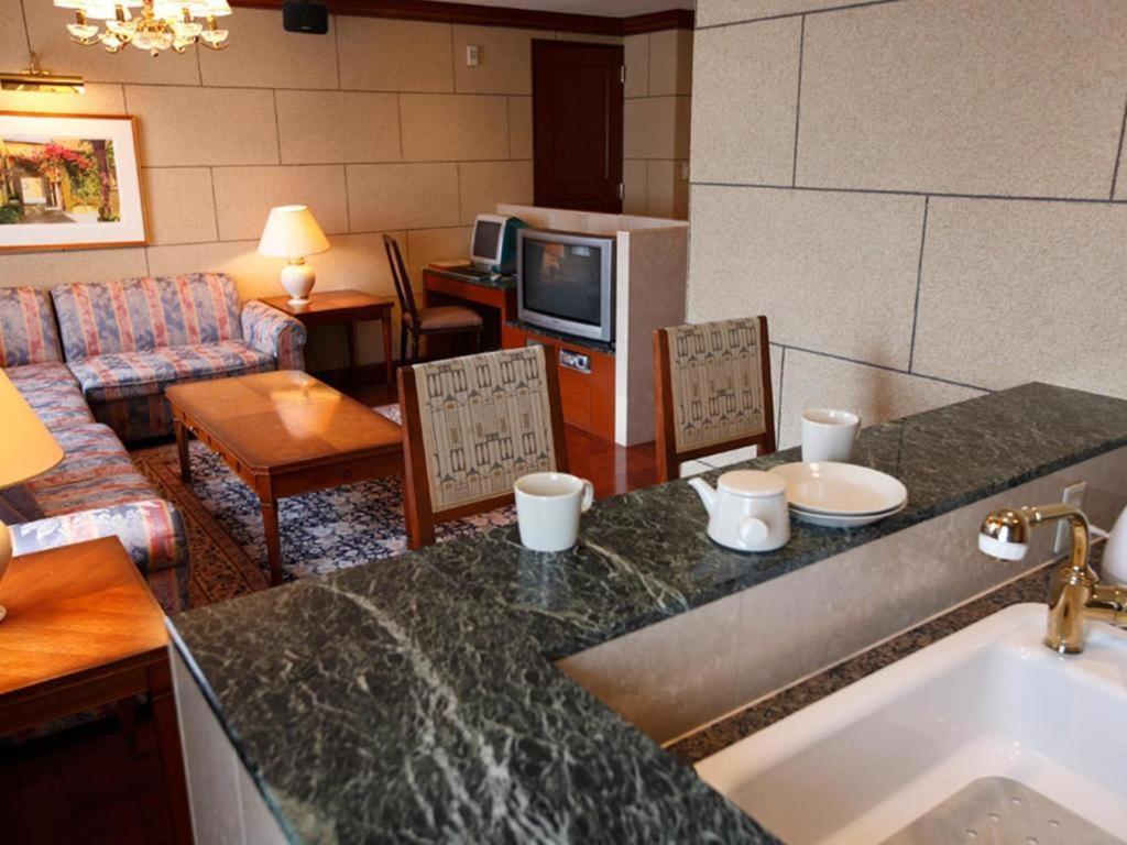 Hotel T Point Osaka Esterno foto